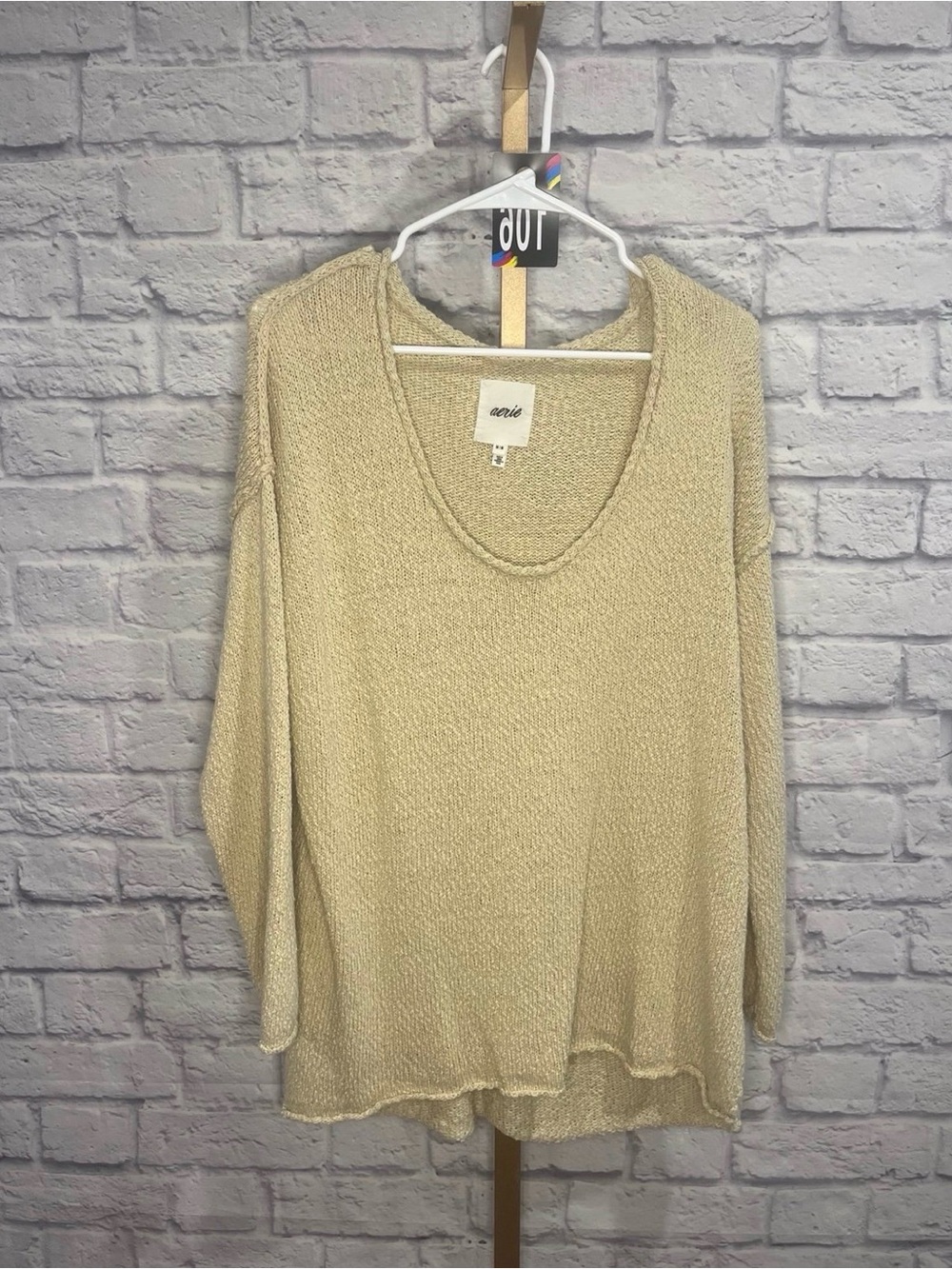 Aerie size M Womens Loose Knit Rolled Hem Sweater Tan beige Oversized Lagenlook